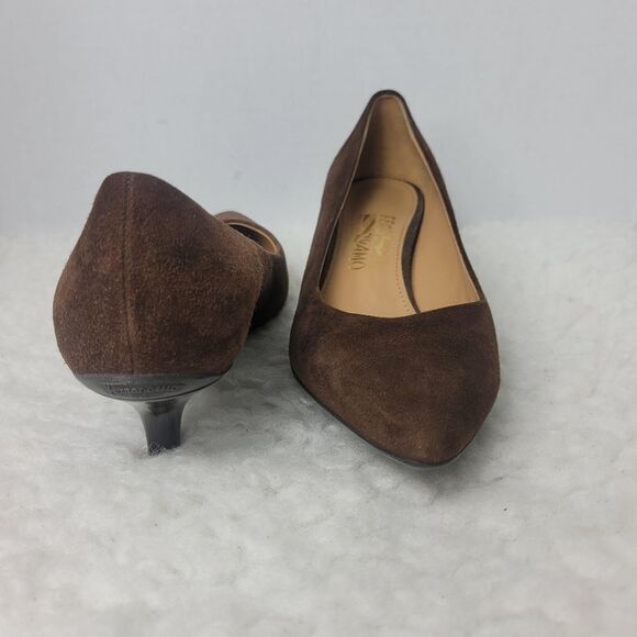 Salvatore Ferragamo Tanna Women's  Shoes Size 8 Brown Suede Kitten Heel - Picture 6 of 12